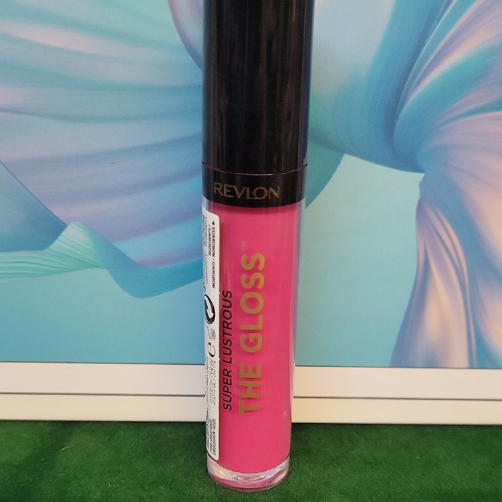 Revlon Super Lustrous The Gloss New Sealed Tube - 232 Pink Obsessed